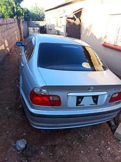 bmw 320i