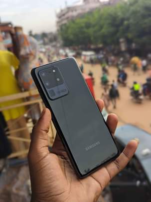 A picture of Samsung Galaxy s20 ultra