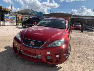 lexus