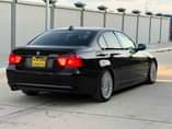 A picture of Price 20 5M Call 0658056651 Bmw 3 series Sport package
