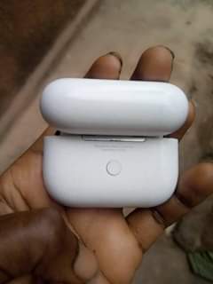 A picture of APPLE AIRPODS PRO
