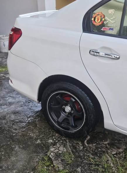 used toyota axio