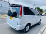 A picture of Toyota Noah