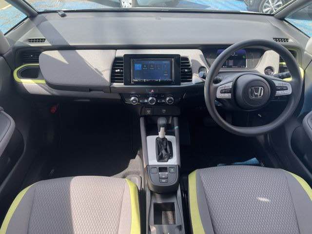 A picture of Honda fit e HEV