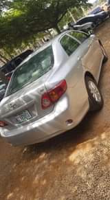 A picture of clean Corolla 2010 le 08065640913