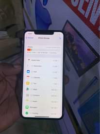 A picture of iPhone Xsmax
