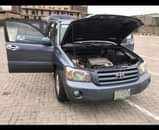A picture of Toyota Highlander 2006 model Nothing to fix 3 rows seaters