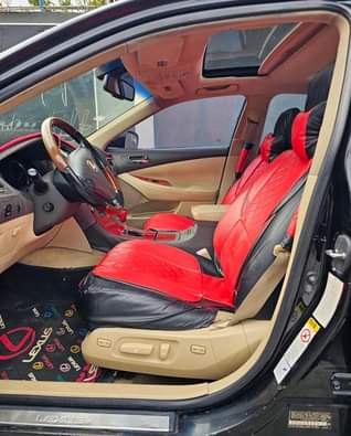 A picture of Lexus ES350