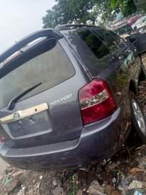A picture of Registered Toyota Highlander 05 3rows 3sitter Nothing fix buy and