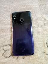 A picture of Neatly used Infinix hot 8