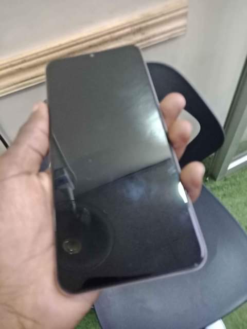 A picture of oppo A77s