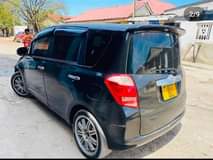 A picture of Toyota Ractis DEL