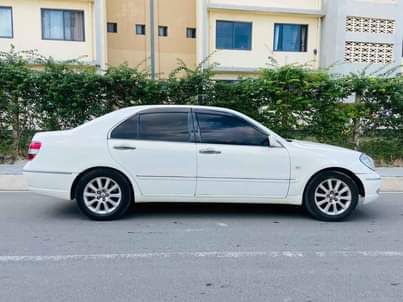 A picture of TOYOTA BREVIS