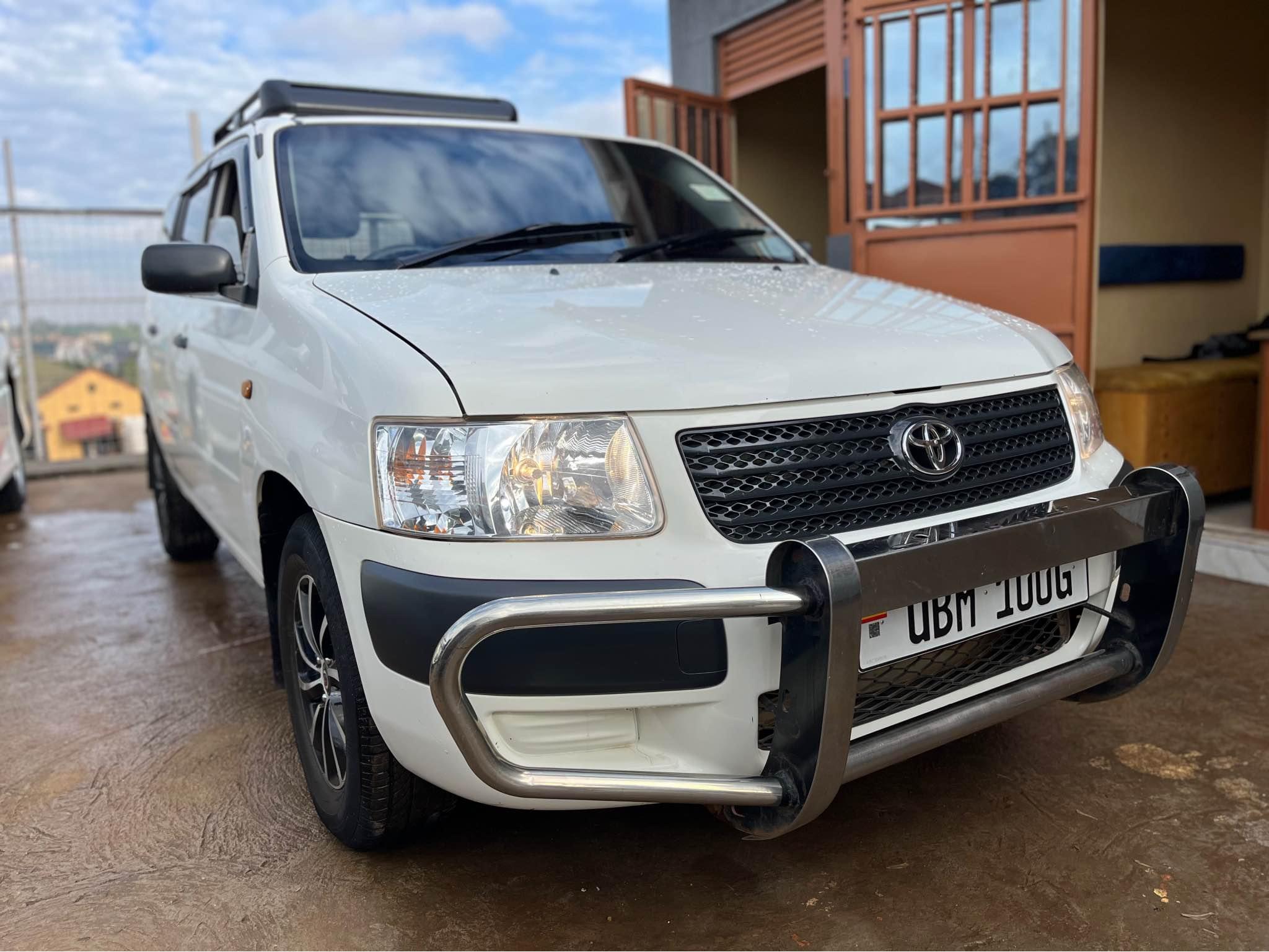A picture of Toyota Suceed