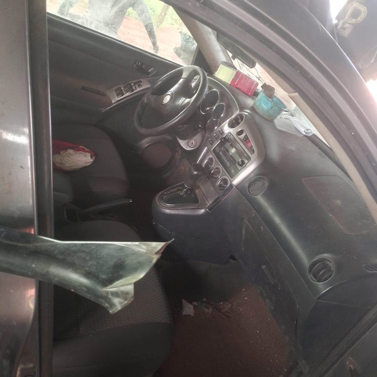 A picture of Dealer deal Toyota matrix first body pan