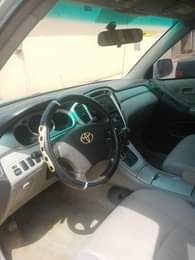 A picture of Highlander clean Nigerian use first body paint Price 3 8m