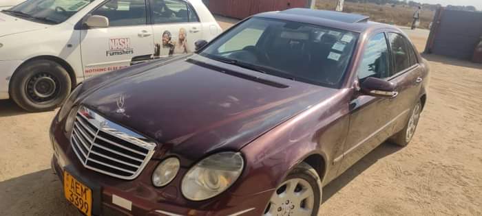 classifieds/cars mercedes