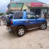 A picture of RAV4 OLD