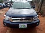 A picture of 2units of Toyota Highlander