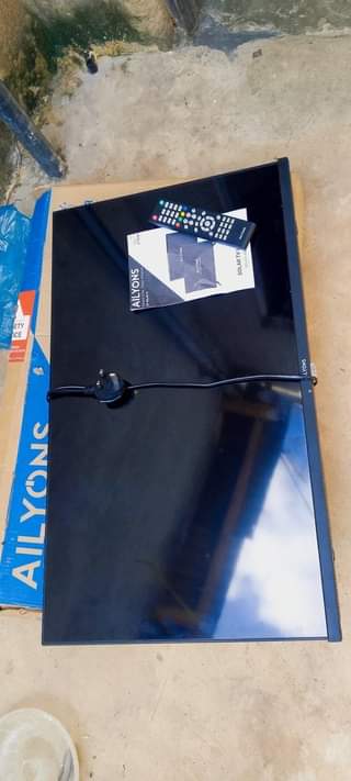 A picture of Tv AILYONS inc 33