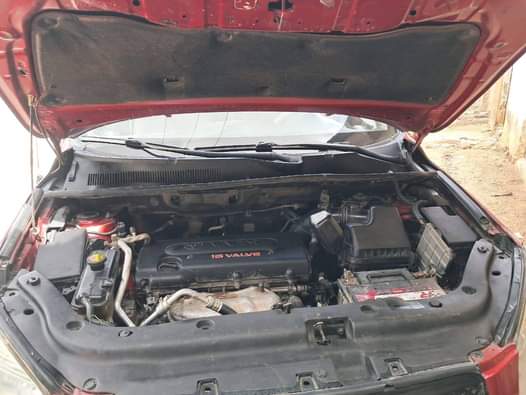 A picture of Is available Toyota RAV4 clean Everything is perfect Location kano