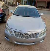 A picture of Toyota Camry 08