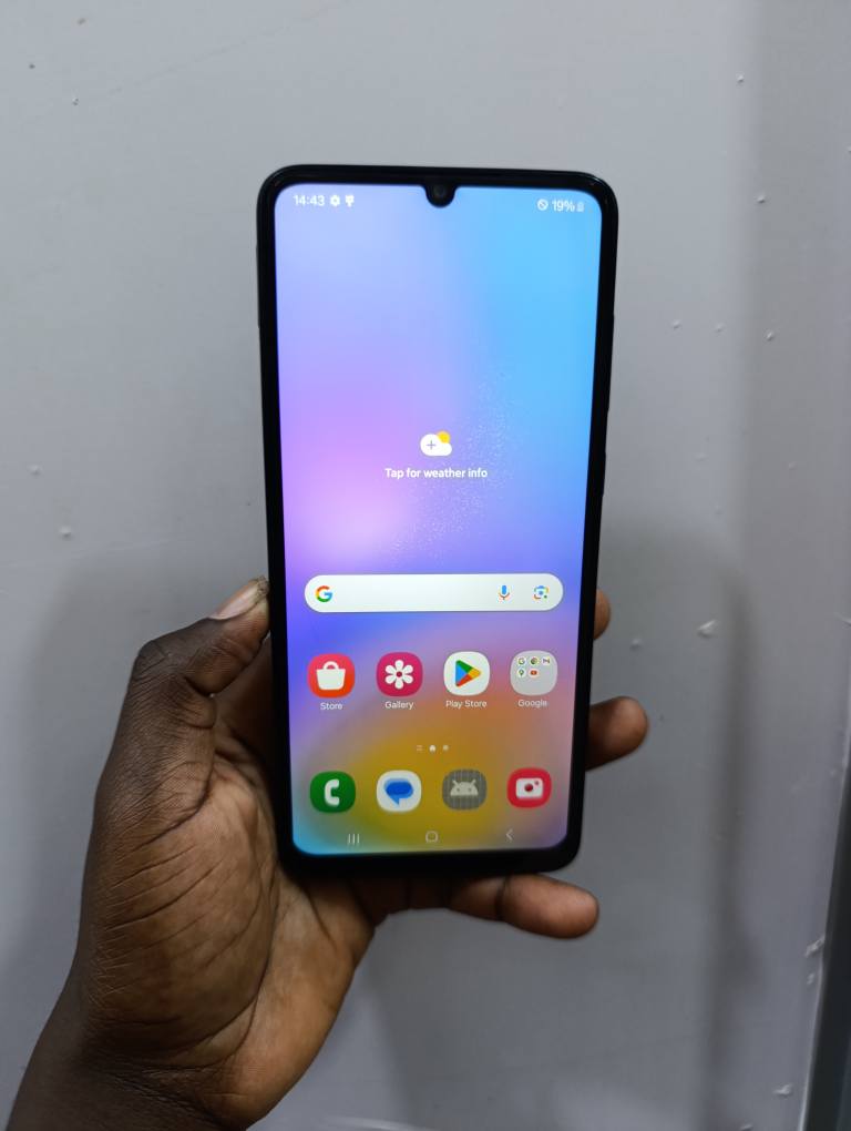 A picture of SAMSUNG GALAXY AO5