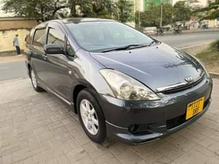 A picture of TOYOTA WISH