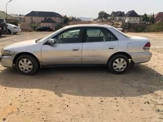A picture of 2002 HONDA ACCORD