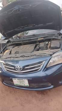A picture of 2011 corolla Manual drive