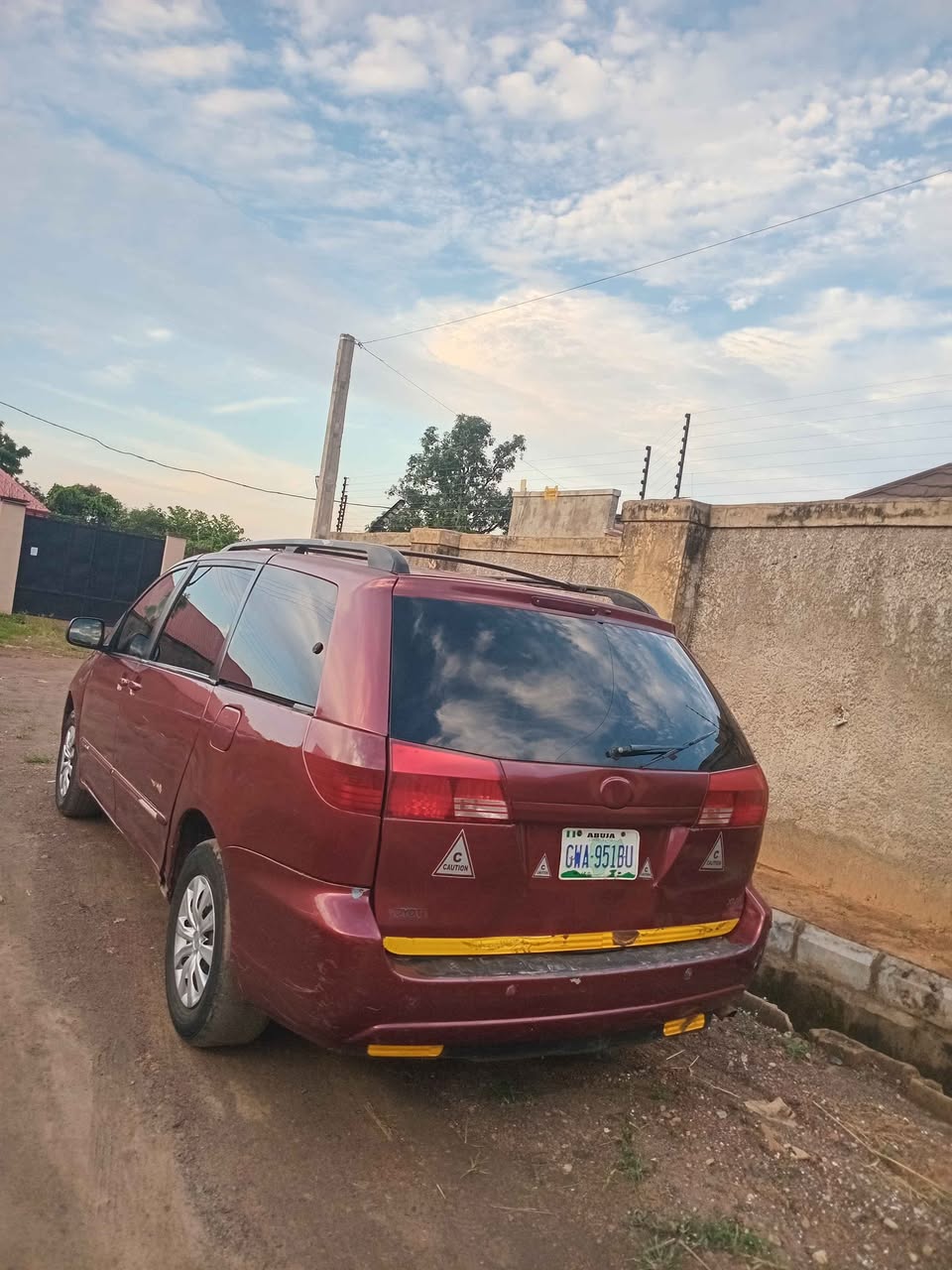 A picture of Toyota Sienna