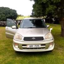 A picture of 2004 Rav 4 Rav r L