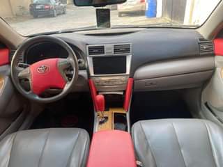 A picture of Toyota Camry xle v6 2008