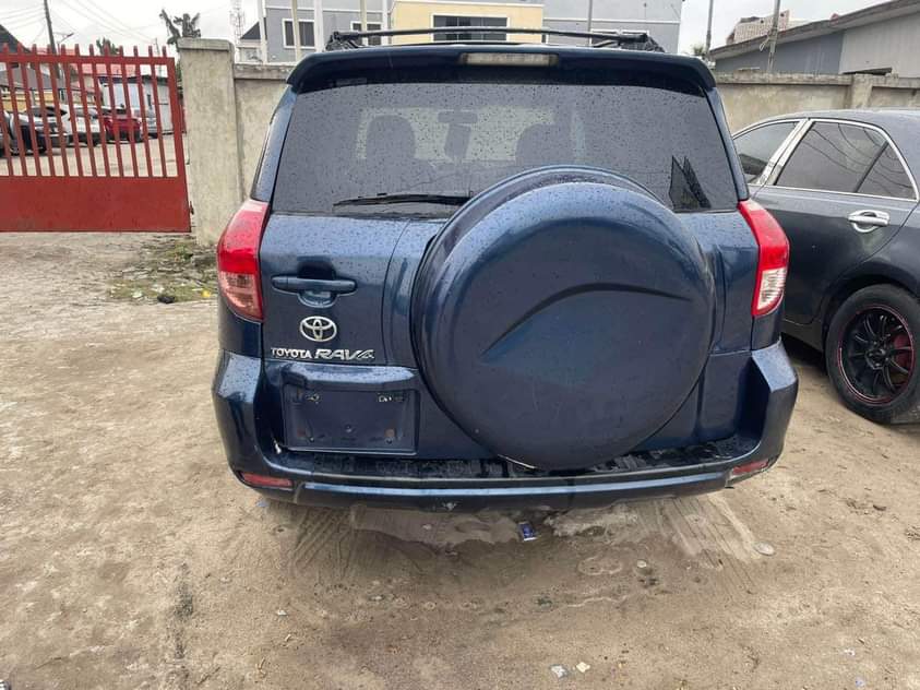 A picture of Toyota rav4 2008 Price.3.5m to owner Location.. Ajah Badore Note