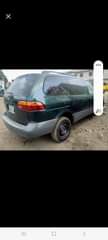 A picture of Toyota sienna