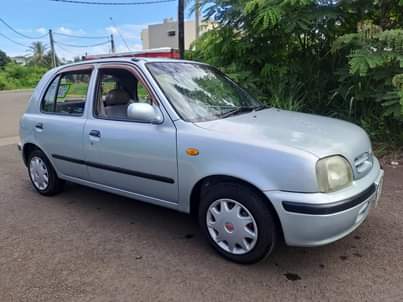 used nissan march
