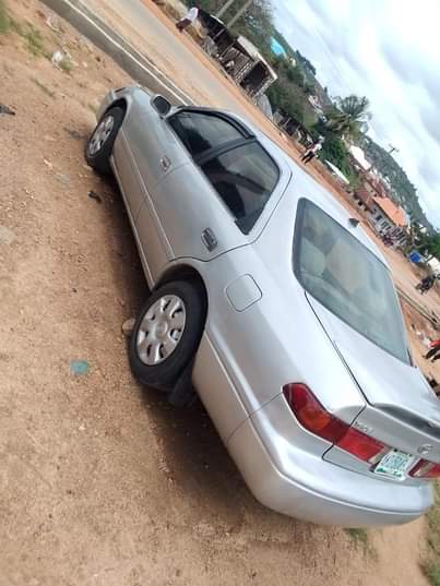 A picture of Toyota Camry aka big light