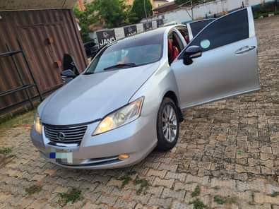 A picture of Registered LEXUS Es350 09 010 model full option with Tesla