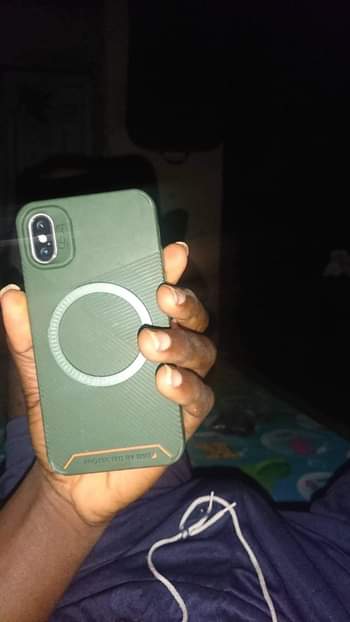 A picture of IPhone
