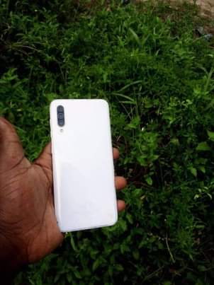samsung a30s
