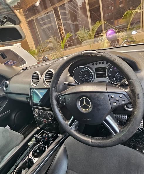 A picture of MARCEDES BENZ 4MATIC 2006 PETROL
