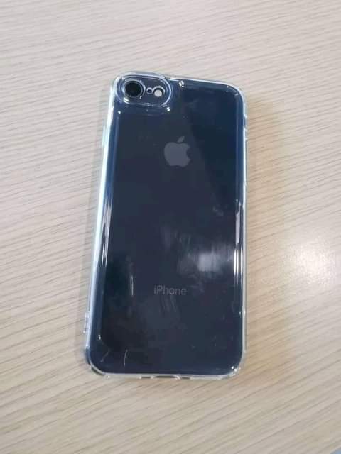 A picture of IPHONE 8 GB 64