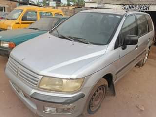 A picture of Mistubshi Space Wagon