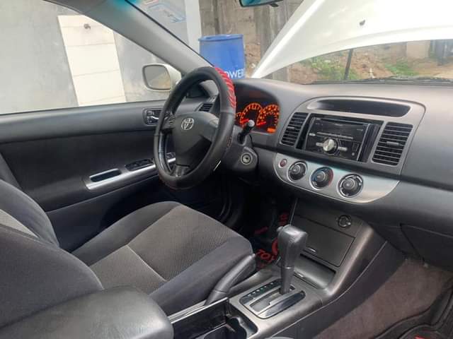 A picture of Few months registered Toyota Camry 2006 model pure first body