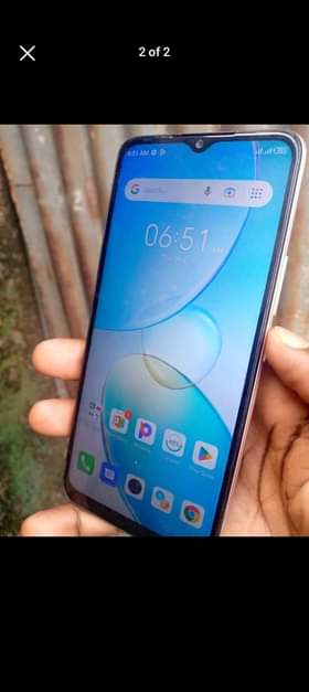A picture of Infinix hot 12i