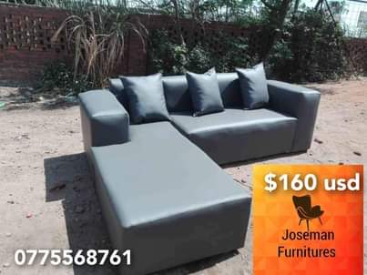 classifieds/furniture sofas