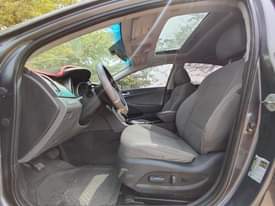 A picture of Super sharp Hyundai Sonata 2010 Neatly used Price 3 650m