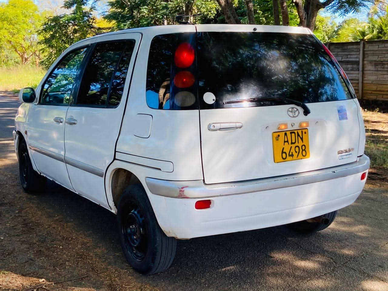 used toyota raum