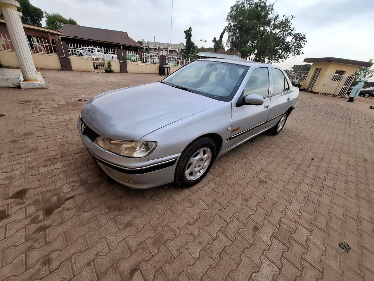A picture of PEUGEOT 406
