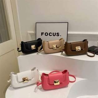 A picture of Women s handbags